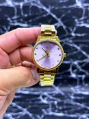 PROMOÇÃO Relógio Feminino G U C C I Funcional Fundo Rosa Claro + FRETE GRÁTIS